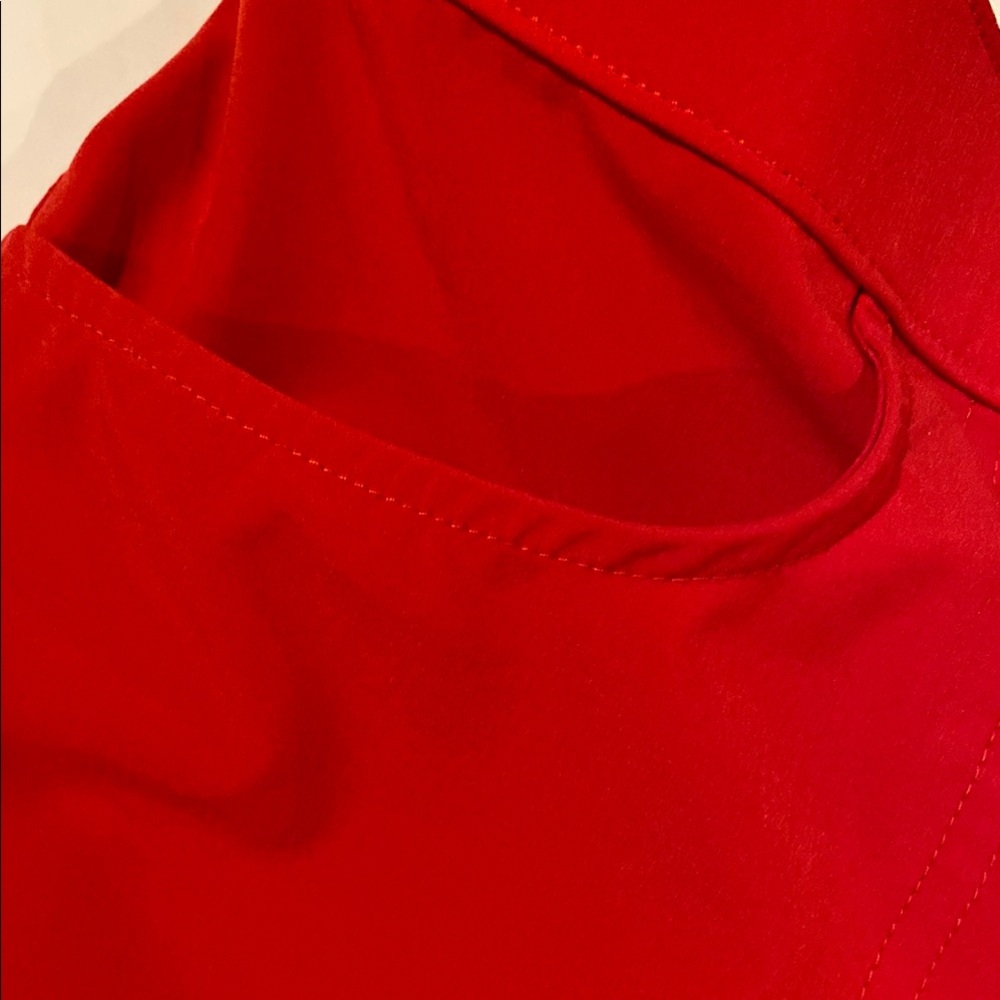 Chico's Red Bermuda Shorts Tailored Knee-Length size 1.5
SH-16 - Picture 5 of 13